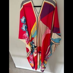 Ready for vacation … never worn kaftan!